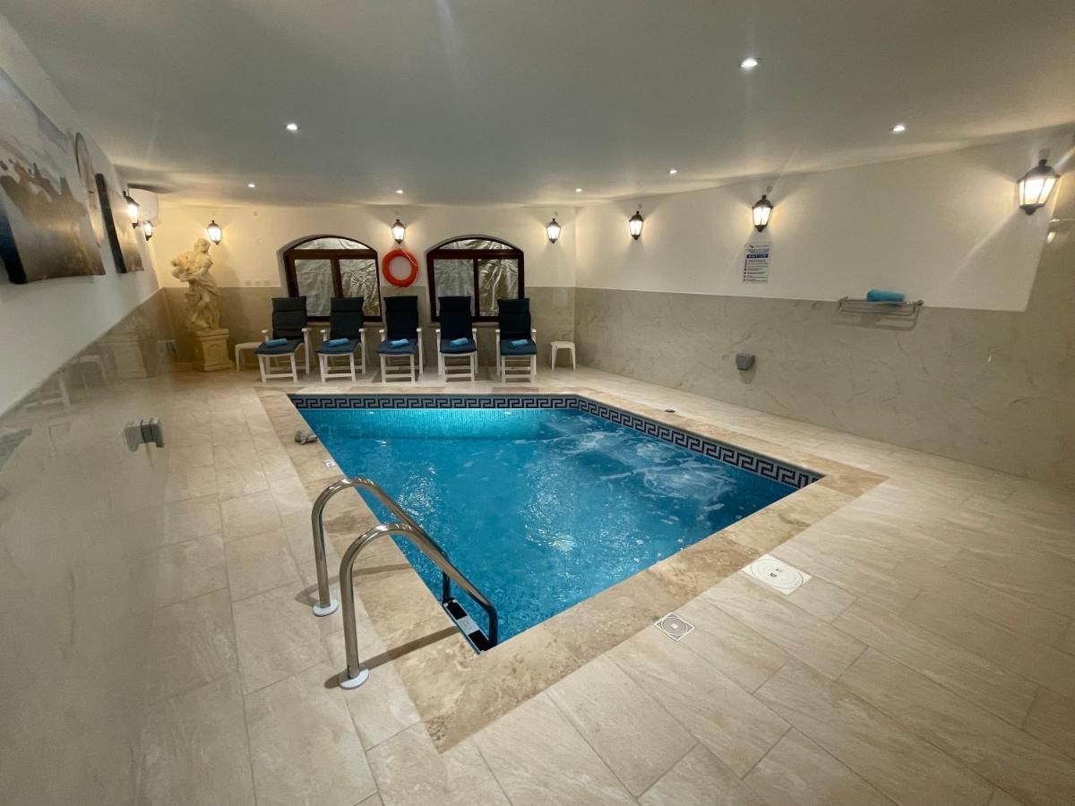 Bed and Breakfast Alina Boutique Living Виктория Экстерьер фото